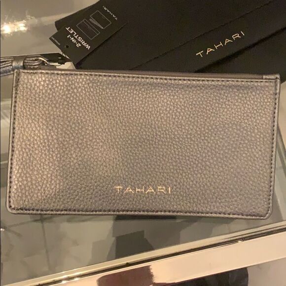 💫nwt Tahari 2 in 1 wristlet💫 - Picture 3 of 7